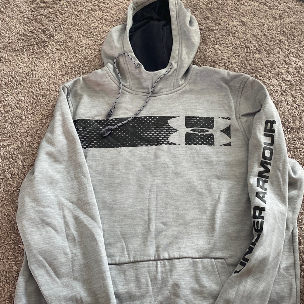 Like new sweatshirt